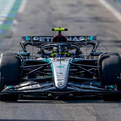 Lewis Hamilton, cel mai rapid în a 2-a sesiune de antrenamente de la Marele Premiu al Bahrainului
