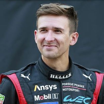 Campbell delight at securing pole for Porsche at WEC opener in Qatar
