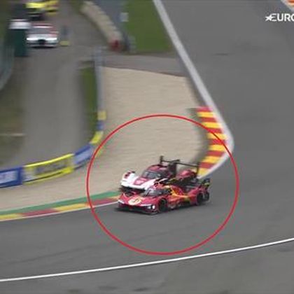 Il sorpasso mozzafiato di Calado e la Ferrari è sul podio: rivivi le ultime curve