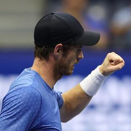 Murray disposes of Pospisil to reach Metz quarter-finals