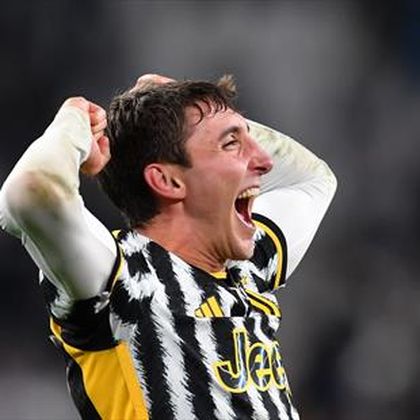 Juventus, presentata la nuova maglia 2023-2024: strisce a zebra e giallo, debutto  domenica 14 maggio contro la Cremonese - Eurosport