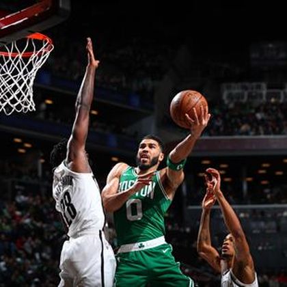 Kyrie irving discount celtics jersey