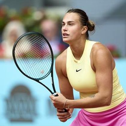 'Up and down' Sabalenka survives scare to beat Linette, Rybakina eases past Bronzetti