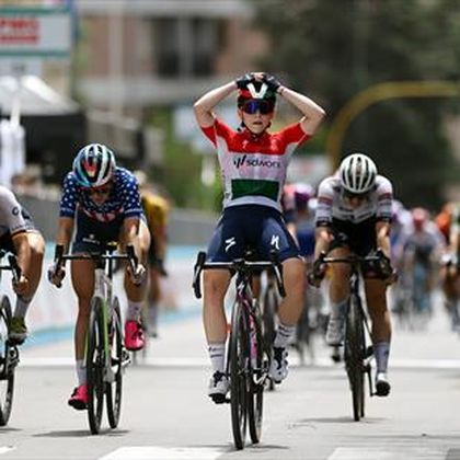Vas Blanka őrületesen szép sprinttel nyerte a Giro d’Italia szombati szakaszát