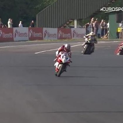 Irwin clinches impressive victory in Race 1 at Oulton Park