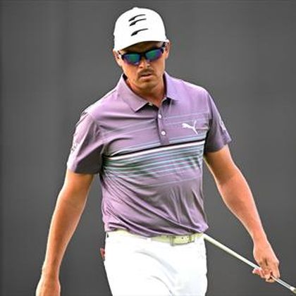 Fowler shows old sparkle to take share of lead at halfway stage of ZOZO Championship