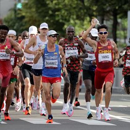 Tokyo 2020 | Franse marathonloper verdedigt zich voor omstoten flesjes water
