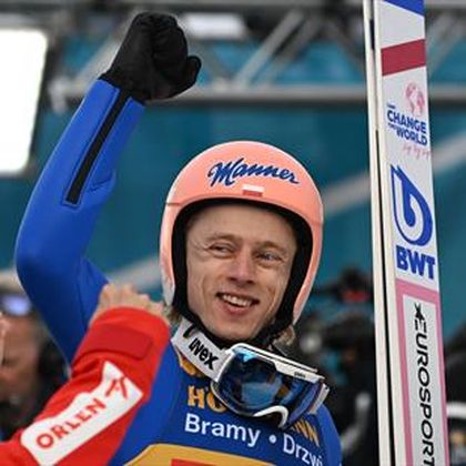 Kubacki holds off Granerud to win Innsbruck and keep Four Hills alive before Bischofshofen