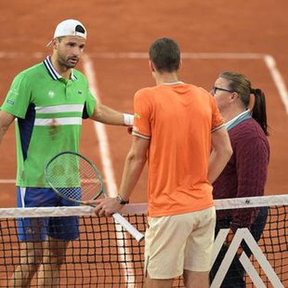 'Extraordinary' scene as Hurkacz asks Dimitrov if umpire can be removed
