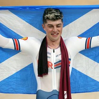 Graham wins men's C3 road race at World Championships as British medal tally grows