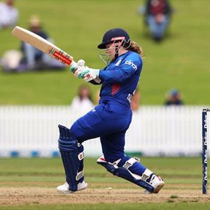 Beaumont stars as England clinch ODI series victory over New Zealand