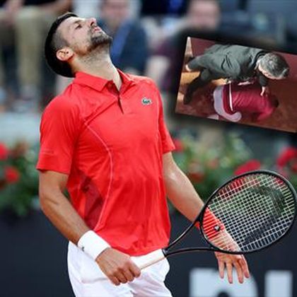 Von Flasche getroffen: Djokovic geht unter Schmerzen zu Boden