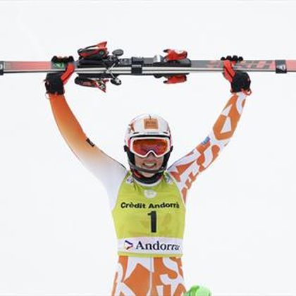 Petra Vlhová pone el broche final con su segundo triunfo de la temporada en eslalom