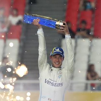 “Dünya şampiyonu! Bu en iyi his” – Formula E’de sezonun kralı Vandoorne