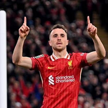 Jota and Gakpo at the double as five-star Liverpool demolish West Ham in Carabao Cup