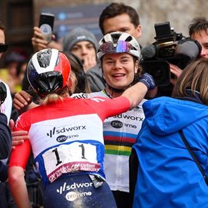 Strade Bianche | “Ik had niet eens mijn beste dag” – Lotte Kopecky won voor een tweede keer