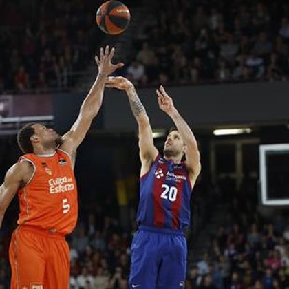 Barcelona-Valencia Basket: Remontada taronja para igualar a los culés (76-79)