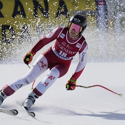 Venier victorious as Shiffrin suffers dramatic crash in Cortina
