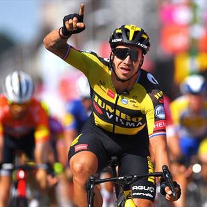 Groenewegen holds off Cavendish to secure victory in Tour of Denmark opener