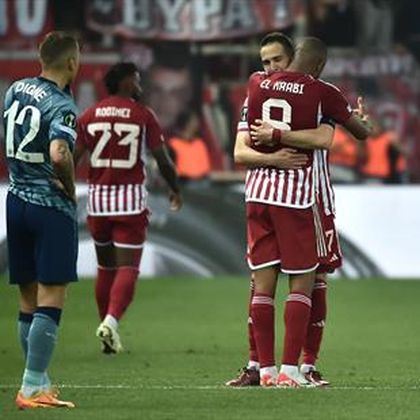 Subdued Villa dumped out of Europe by Olympiacos as El Kaabi stars again