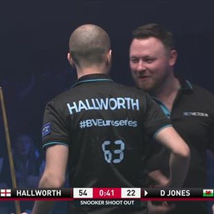 L'incontro valido per il terzo Round: Halworth vs Jones