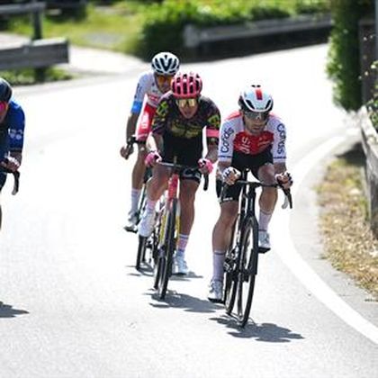 Giro d'Italia Stage 5 LIVE – Can the breakaway hold on for famous win?