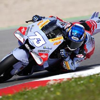 Alex Márquez sorprende en la clasificación y logra su primera 'pole' en Moto GP