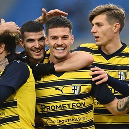 Parma a promovat în Serie A! Rezultat extraordinar pentru Valentin Mihăilă și Dennis Man