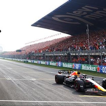 Max Verstappen câștigă Marele Premiu al Olandei! Hamilton a ratat o șansă uriașă la Zandvoort