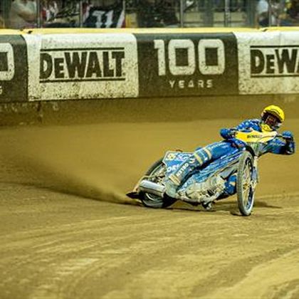 Zmarzlik gloriously wins fifth Grand Prix world title as Lambert takes first GP