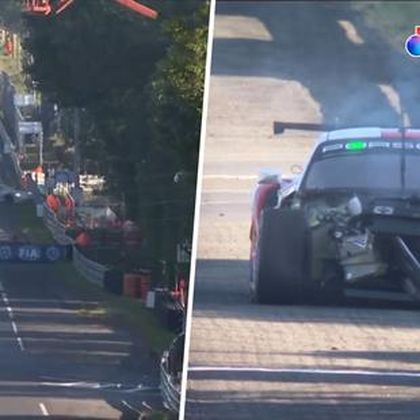 Mærkeligt heavy hit i Le Mans: Top 3-Porsche drejer pludseligt ind i barriere og smadrer front