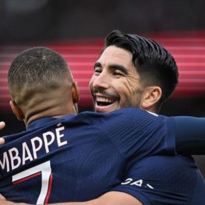 PSG president urges Mbappé to sign new contract