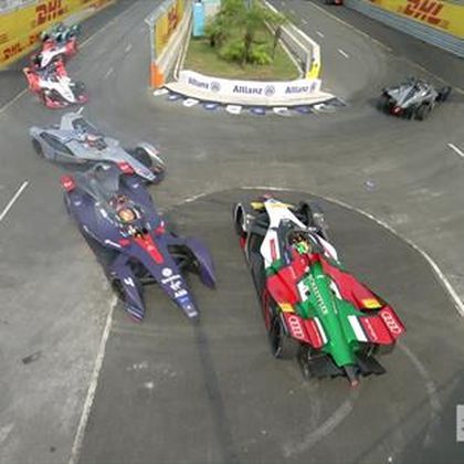 Formula E, ePrix Sanya: Di Grassi se quedó fuera por la embestida de Frijns y Buemi