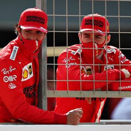 Sainz: "Sento Ferrari più mia", Leclerc: "Inconsistente in Q3"