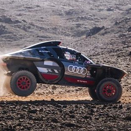 Audi jubelt: Sainz vollendet Dakar-Mission