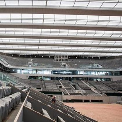 Faltenrock in Paris: French Open zeigen neues Dach