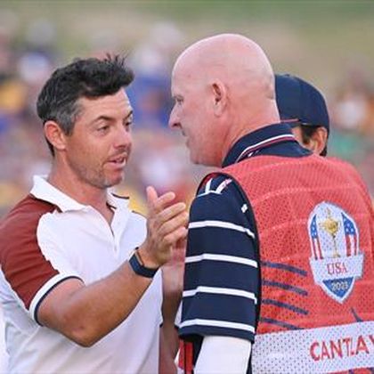 Europe retain five-point lead over US after remarkable caddie controversy