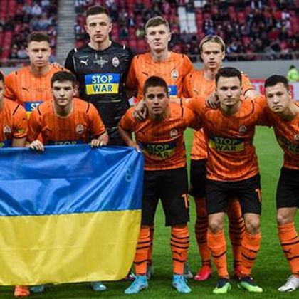 Les clubs ukrainiens stoppent le championnat sans champion