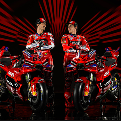 Ducati 2025, svelata la moto di Pecco Bagnaia e Marc Marquez