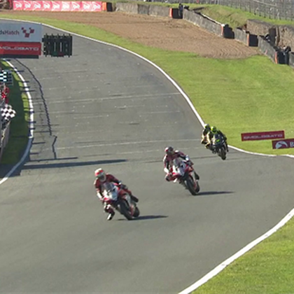 Irwin holds off Bridewell to win Race 2 at Brands Hatch