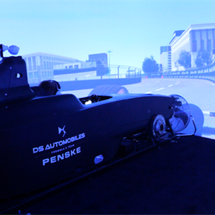 Comment fonctionne un simulateur de Formule E ? DS-Penske nous ouvre ses portes