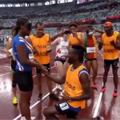 Momentazo en los Paralímpicos: un guía pide matrimonio a atleta caboverdiana en el Estadio Olímpico