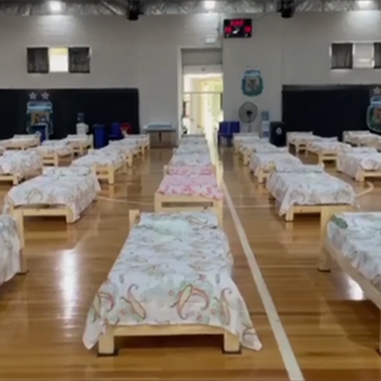 Argentina, Campo da futsal trasformato in un ospedale provvisorio per combattere il coronavirus