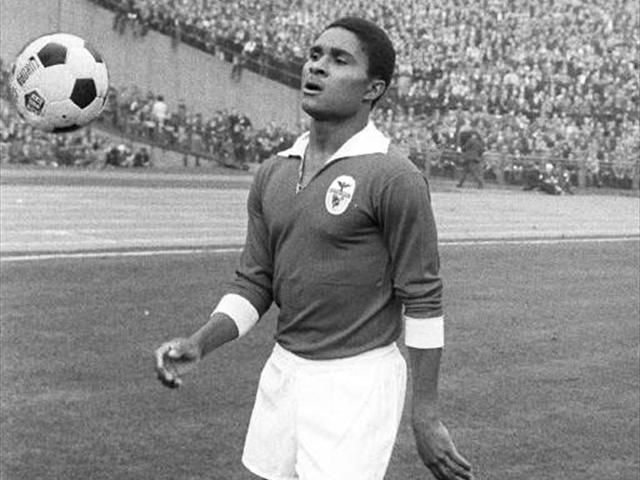 Eusebio footballer top