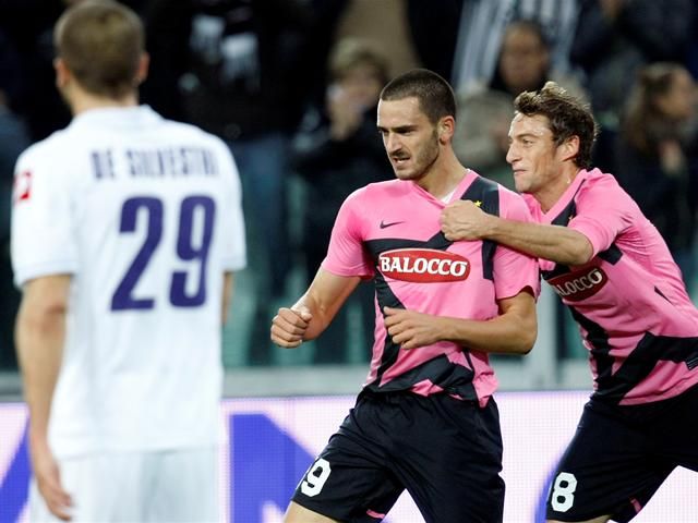Juve beat Viola to go top Eurosport