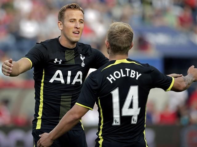 Tottenham kit shop 2014