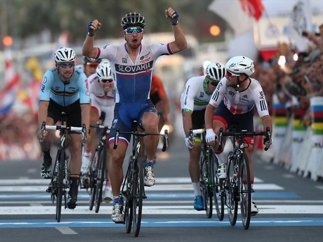 Peter sagan top world champion jersey