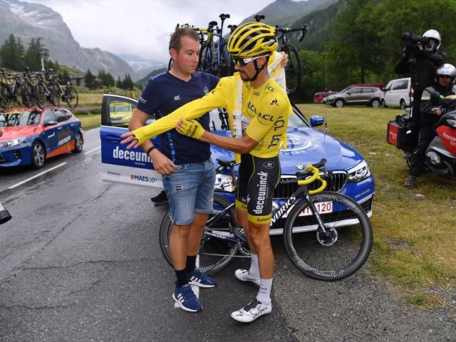 Le reglement a t il ete applique Alaphilippe aurait il du rester en jaune Eurosport