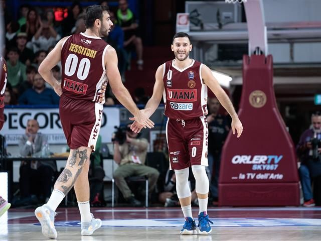 Sweat à Capuche Erreà Homme Reyer Venezia Basket 2018 - Neuf Avec étiquettes