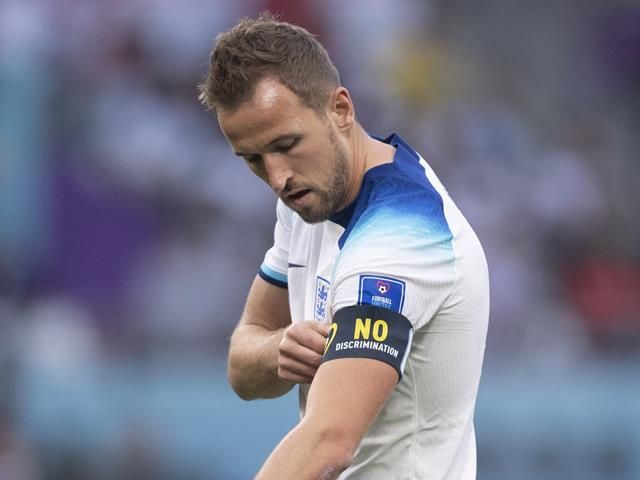 Harry Kane and Gareth Bale made a mistake by not wearing OneLove captain's  armband at World Cup, claims Roy Keane